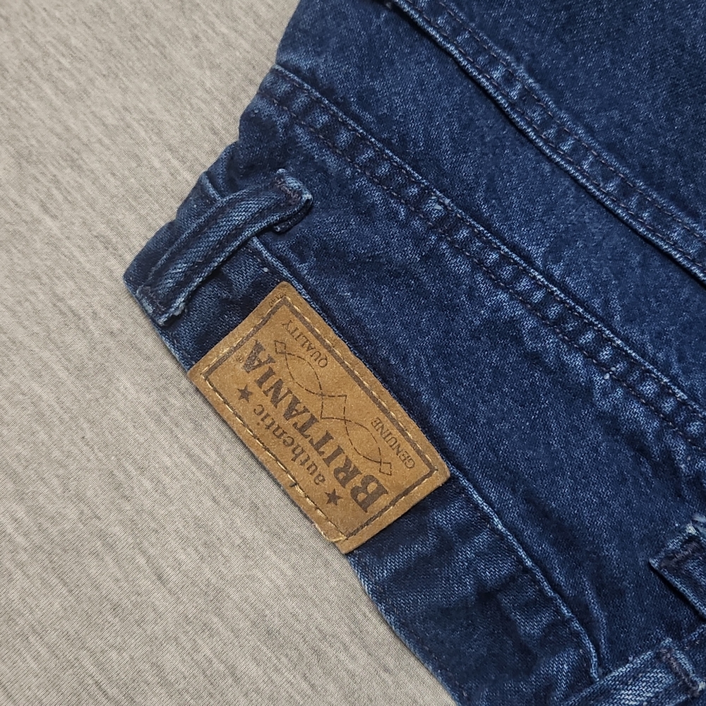 Vintage Brittania High-Rise Relaxed Pleated Tapered Leg "Mom" Jeans - Picture 5 of 10
